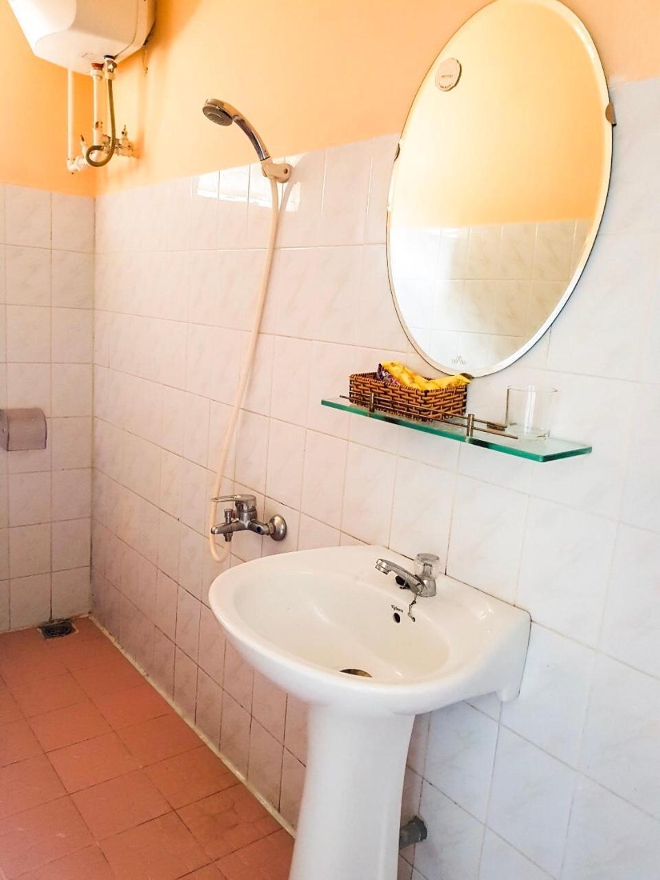 Hai Quyen Hotel Dalat Bagian luar foto